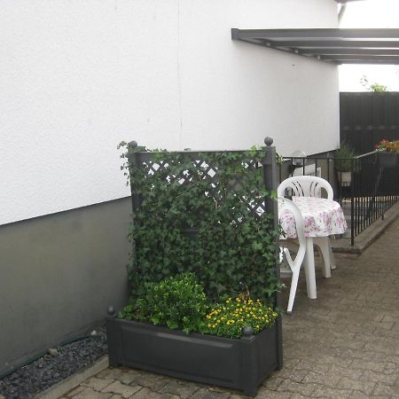 Main-Kinzig Gaestewohnung Hasselroth Exterior foto